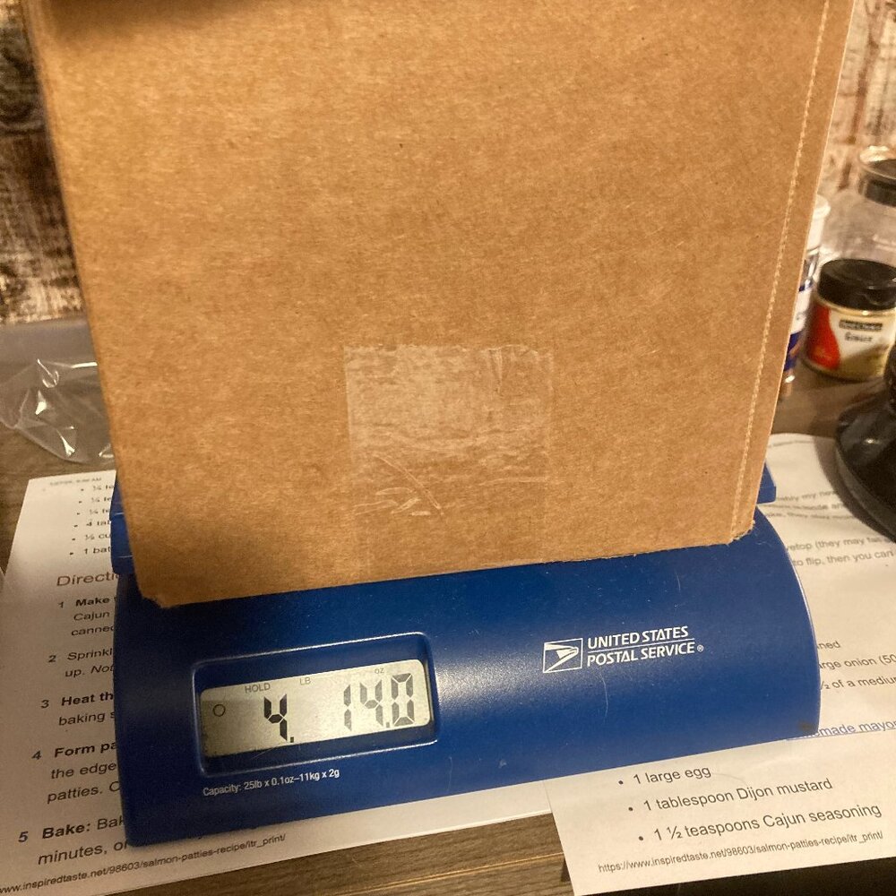 (12) Costume Jewelry Lot 4.14 lbs Mixed Pieces: Bracelets, Necklaces, Earrings